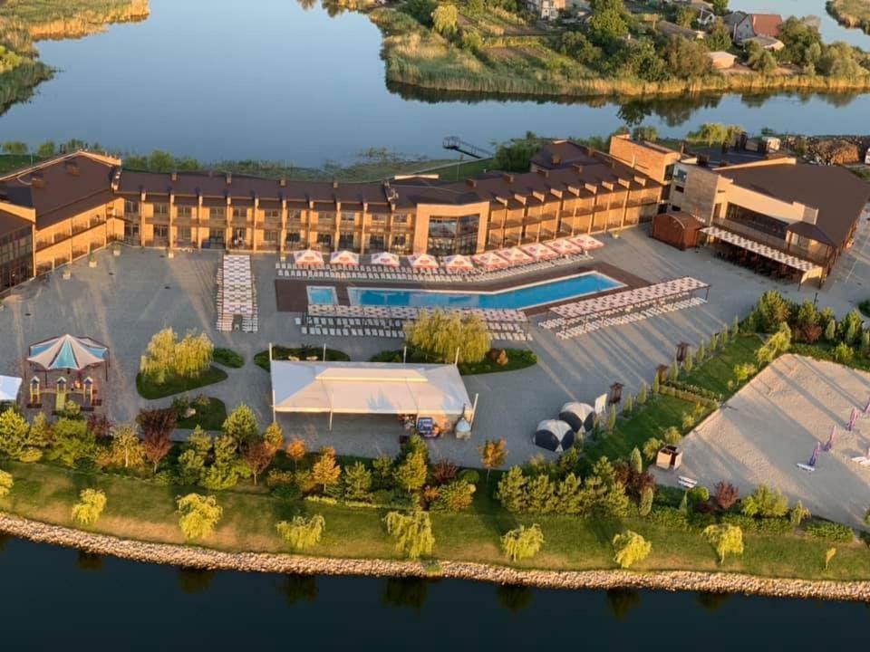 Ostrov River Club Novoselovka  Exterior photo